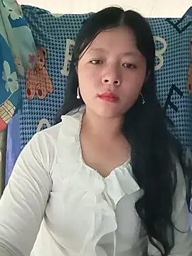 Snapshot of lisa-bae00 chatting on 06-15-26, 12:57 lisa-bae00 online show from 06-15-26, 12:57