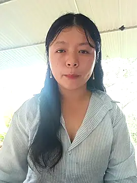 Snapshot of lisa-bae00 chatting on 06-19-26, 03:00 lisa-bae00 online show from 06-19-26, 03:00