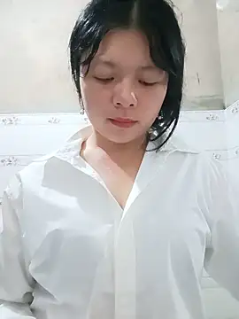 Snapshot of lisa-bae00 chatting on 06-20-26, 12:36 lisa-bae00 online show from 06-20-26, 12:36