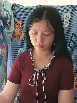 Snapshot of lisa-bae00 chatting on 06-24-26, 06:12 lisa-bae00 online show from 06-24-26, 06:12