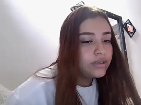 Snapshot of Mariana_ariza chatting on 11-19-25, 07:36 Mariana ariza online show from 11-19-25, 07:36