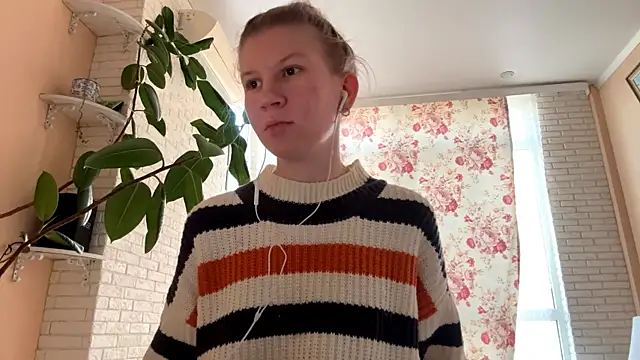 DelailaKaliarik online show from 10-22-25, 01:22