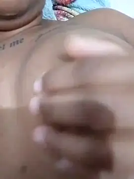 Snapshot of Jennyy31 chatting on 10-27-25, 09:57 Jennyy31 online show from 10-27-25, 09:57