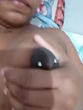 Snapshot of Jennyy31 chatting on 11-18-25, 09:47 Jennyy31 online show from 11-18-25, 09:47