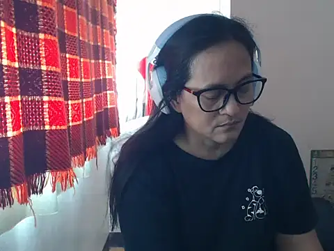 Snapshot of Kinkybela2025 chatting on 06-07-26, 12:37 Kinkybela2025 online show from 06-07-26, 12:37