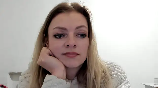 Salionne online show from 03-13-26, 06:14