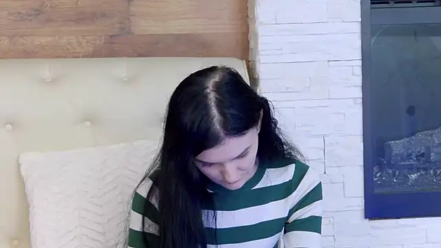 KendraNoir online show from 02-04-26, 07:03