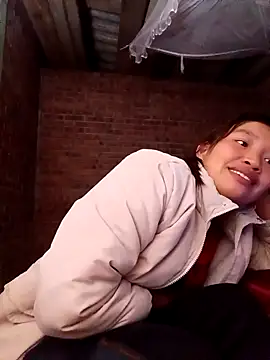 sowbibi online show from 11-12-25, 01:11