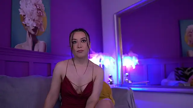 TiffanyVoss online show from 11-25-25, 06:13