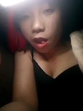 Snapshot of mekaka00 chatting on 11-16-25, 01:49 mekaka00 online show from 11-16-25, 01:49