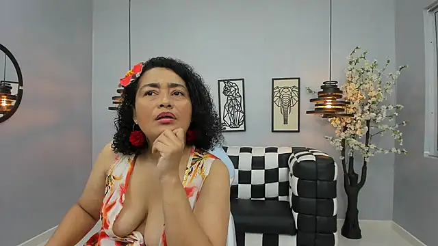 Bianca Millf online show from 05-14-26, 03:46