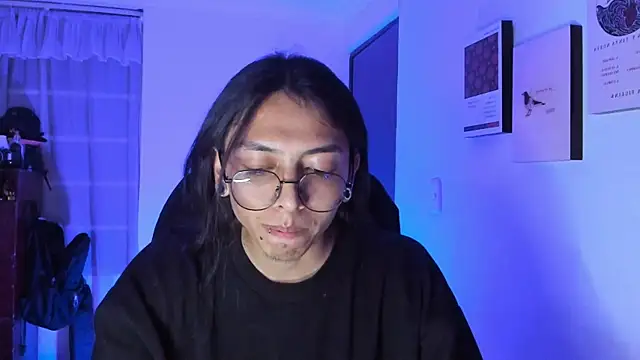 Snapshot of _Astrea_ chatting on 02-09-26, 10:03 Astrea online show from 02-09-26, 10:03