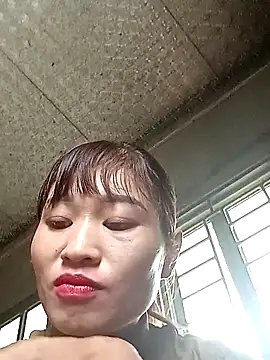 Snapshot of Paty_x chatting on 10-24-25, 01:57 Paty x online show from 10-24-25, 01:57