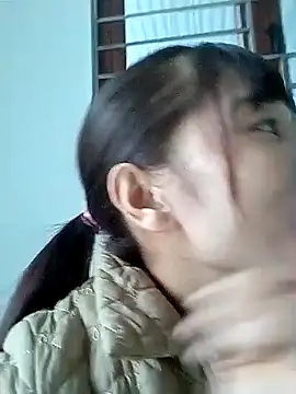 Snapshot of Paty_x chatting on 10-25-25, 01:35 Paty x online show from 10-25-25, 01:35