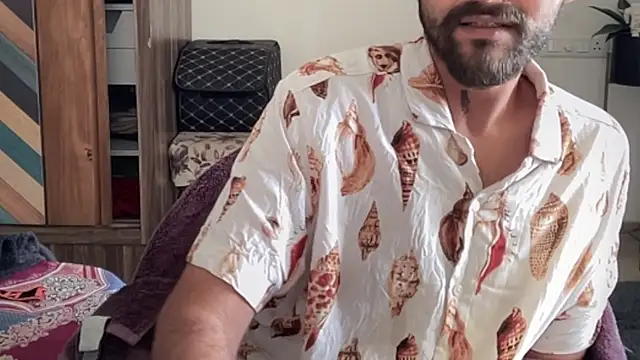 Snapshot of MakeMeAwareAah chatting on 01-10-26, 06:59 MakeMeAwareAah online show from 01-10-26, 06:59