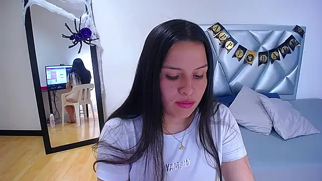 Snapshot of sexycum_dumpster chatting on 10-24-25, 01:29 sexycum dumpster online show from 10-24-25, 01:29