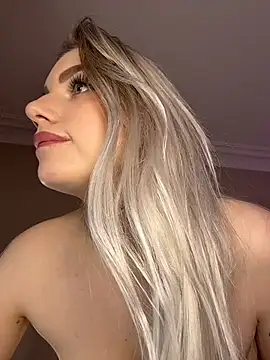 HugeBoobsAlice online show from 05-14-26, 05:03
