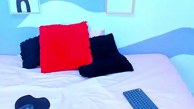 VIOLETA-28 online show from 11-26-25, 01:45