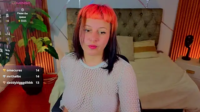 camilaa lux online show from 02-25-26, 01:54