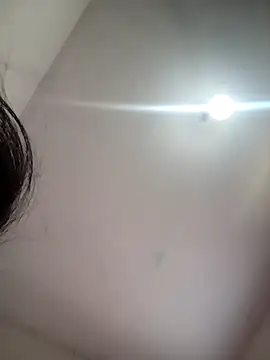 Snapshot of eujamiii chatting on 10-30-25, 12:39 eujamiii online show from 10-30-25, 12:39