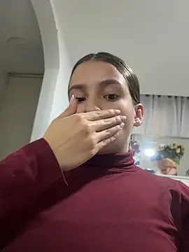 Talia Bonet online show from 04-15-26, 11:16