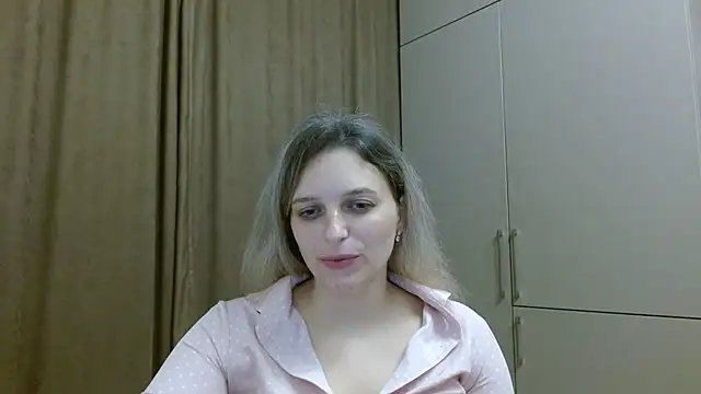 ElisSky301 online show from 11-29-25, 09:29