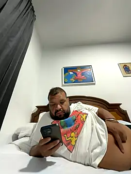 Snapshot of morfeoeros14 chatting on 11-23-25, 08:41 morfeoeros14 online show from 11-23-25, 08:41