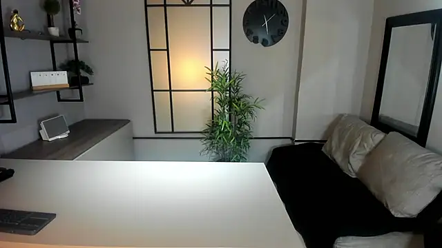 Snapshot of Lil_James chatting on 12-04-25, 07:55 Lil James online show from 12-04-25, 07:55