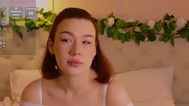 Snapshot of KoriPaul chatting on 04-03-26, 05:05 KoriPaul online show from 04-03-26, 05:05