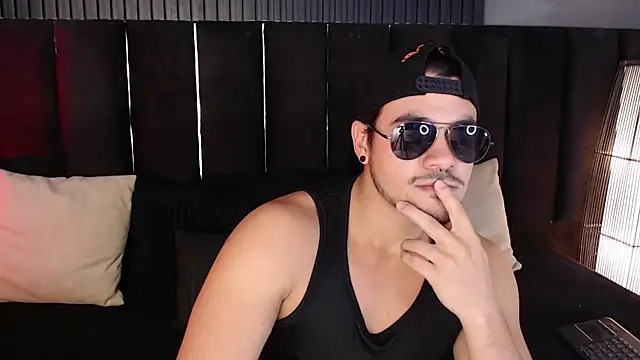 Jake muller1 online show from 11-25-25, 03:28