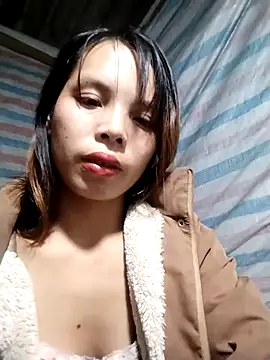 Snapshot of rickkis2k chatting on 11-10-25, 12:37 rickkis2k online show from 11-10-25, 12:37