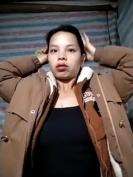 Snapshot of rickkis2k chatting on 11-19-25, 09:37 rickkis2k online show from 11-19-25, 09:37