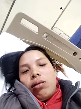 Snapshot of rickkis2k chatting on 12-02-25, 04:02 rickkis2k online show from 12-02-25, 04:02