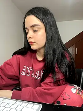 Selena Roa online show from 11-02-25, 12:35