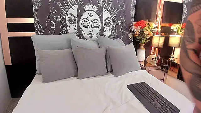 mirandaduboiss online show from 01-05-26, 05:27