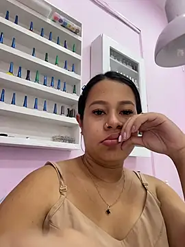 Snapshot of PaulaCruz01 chatting on 02-06-26, 07:50 PaulaCruz01 online show from 02-06-26, 07:50