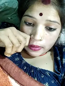 Snapshot of Bhumika_Love chatting on 11-16-25, 01:22 Bhumika Love online show from 11-16-25, 01:22
