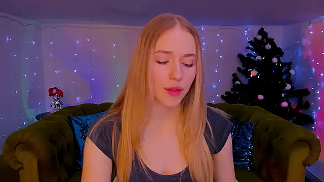 sassy cutie online show from 12-21-25, 08:54