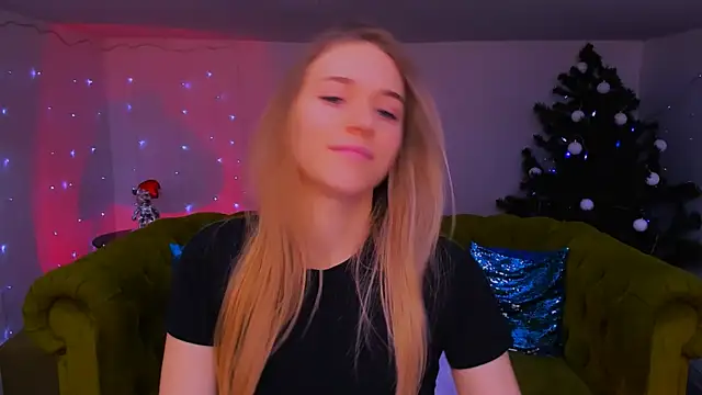 sassy cutie online show from 01-14-26, 01:06