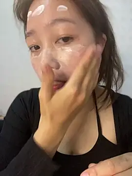 kitty-20x online show from 12-20-25, 01:29