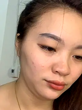 Snapshot of helo-kitty chatting on 11-02-25, 01:24 helo-kitty online show from 11-02-25, 01:24