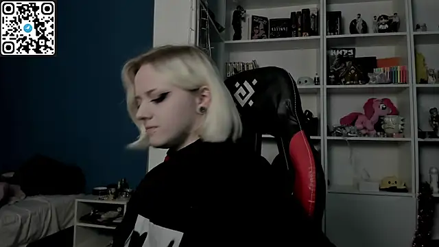 Holy Mistress S online show from 01-14-26, 10:21