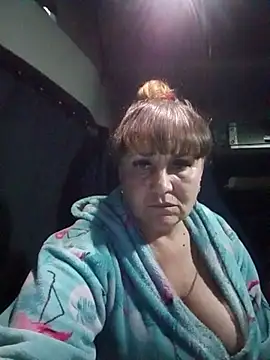 Snapshot of Ryslana0070 chatting on 11-15-25, 04:14 Ryslana0070 online show from 11-15-25, 04:14