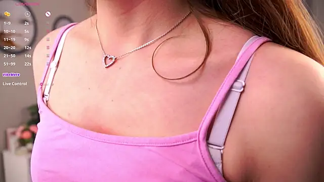 LeonoraWoods online show from 11-07-25, 06:02