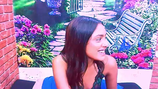 Snapshot of IndianPretty1 chatting on 12-02-25, 09:47 IndianPretty1 online show from 12-02-25, 09:47