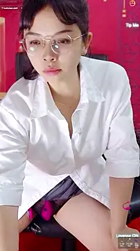 Maomilove1 online show from 04-12-26, 11:59