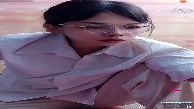 Snapshot of Maomilove1 chatting on 07-02-26, 12:55 Maomilove1 online show from 07-02-26, 12:55