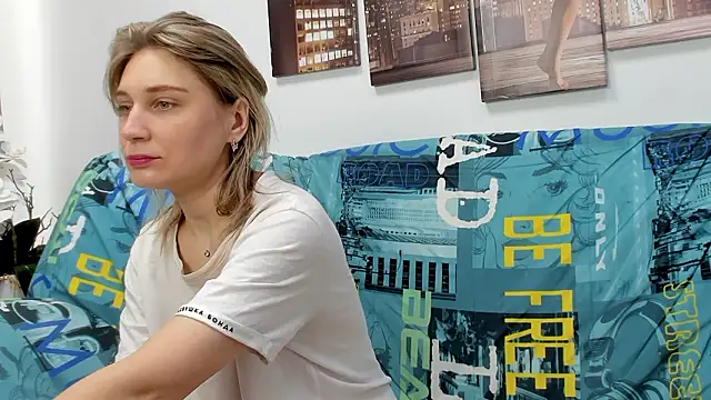 Tenderly Sophie online show from 02-28-26, 01:17