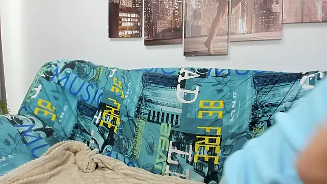 Tenderly Sophie online show from 06-18-26, 02:45