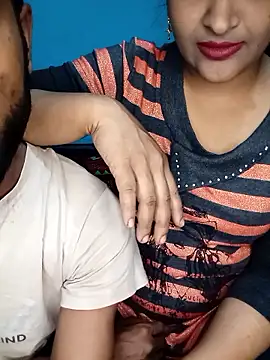 CoupleShow 432 online show from 11-16-25, 01:17